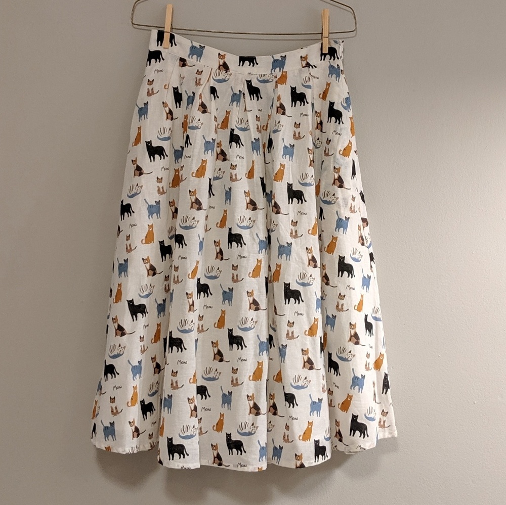 Tulip B Cat Print Midi Skirt